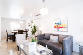 Family House Levante Hermosillo 3 BR with Pool